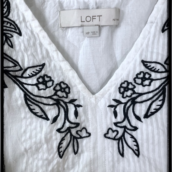 LOFT Embroidered Floral Top - Picture 2 of 4
